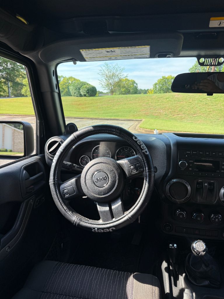 2012 Jeep Wrangler Sport - Photo 18