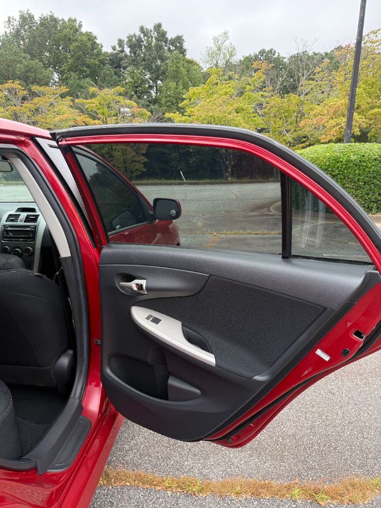 2012 Toyota Corolla S - Photo 18