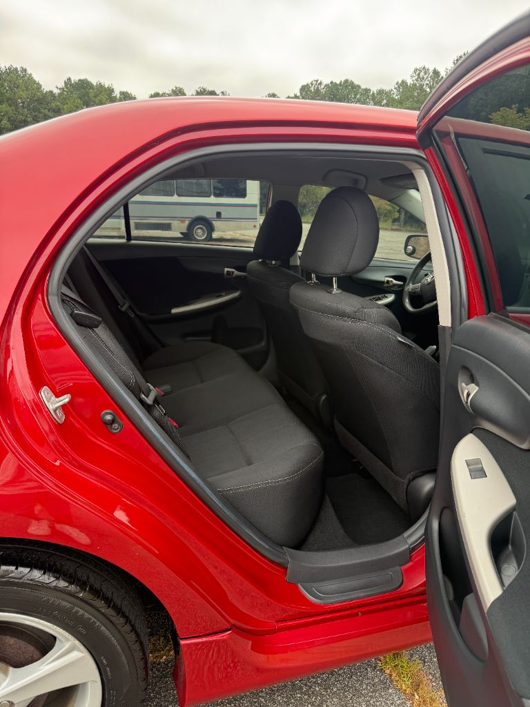 2012 Toyota Corolla S - Photo 17