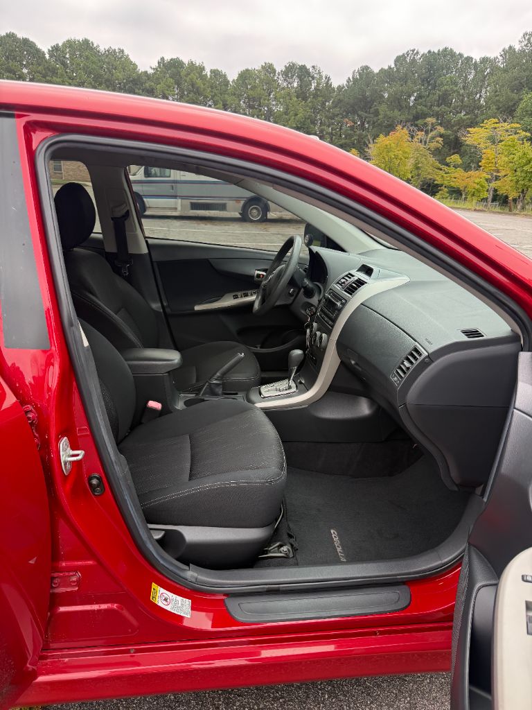 2012 Toyota Corolla S - Photo 10