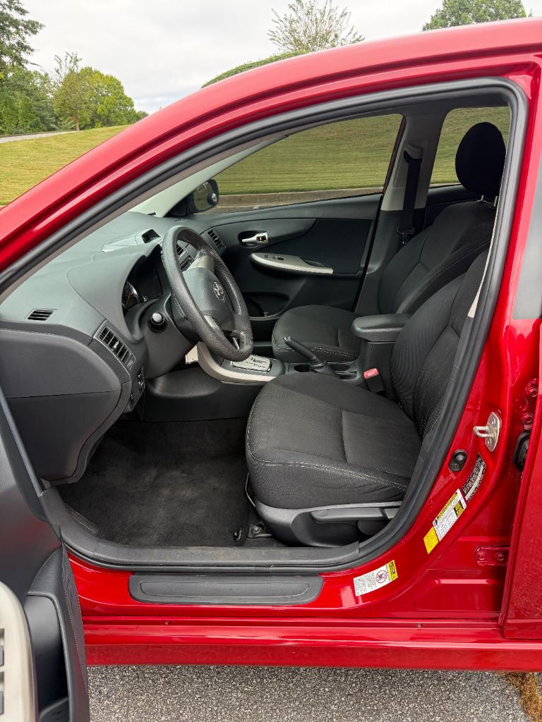 2012 Toyota Corolla S - Photo 7