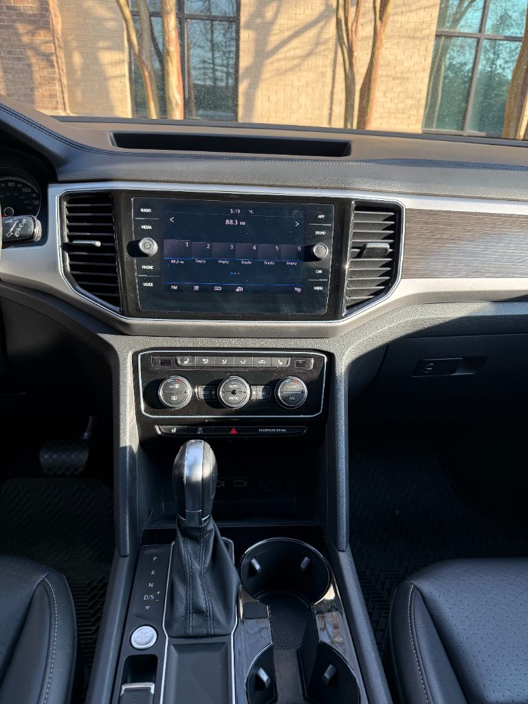 2018 Volkswagen Atlas SEL - Photo 14
