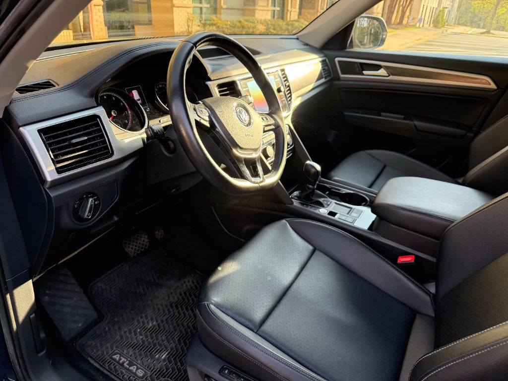 2018 Volkswagen Atlas SEL - Photo 12